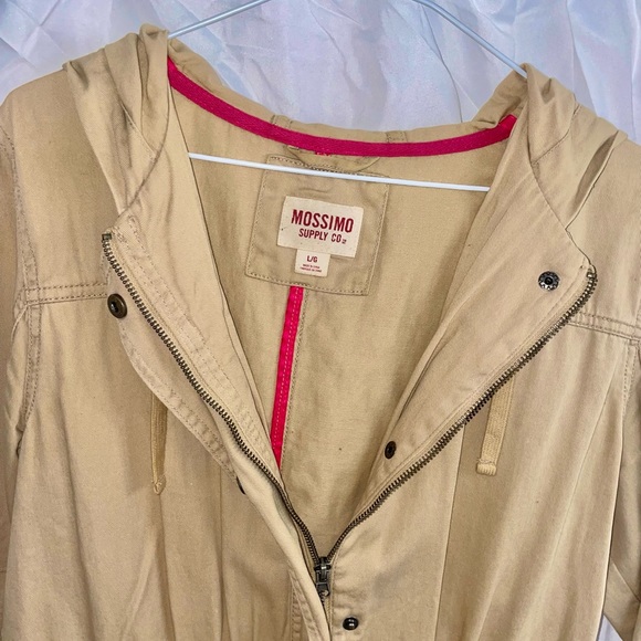 Mossimo Supply Co. tan trench coat, size large. - Picture 3 of 5